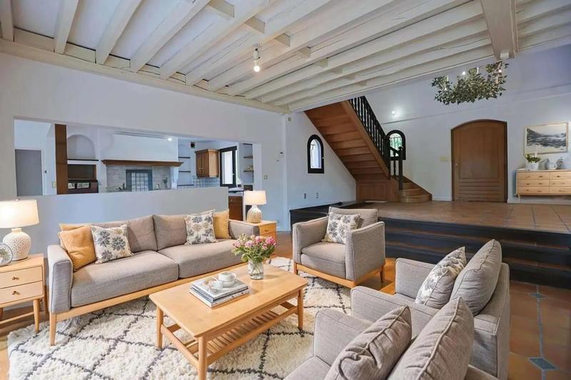 Villa - 375 m² - 7 pièces