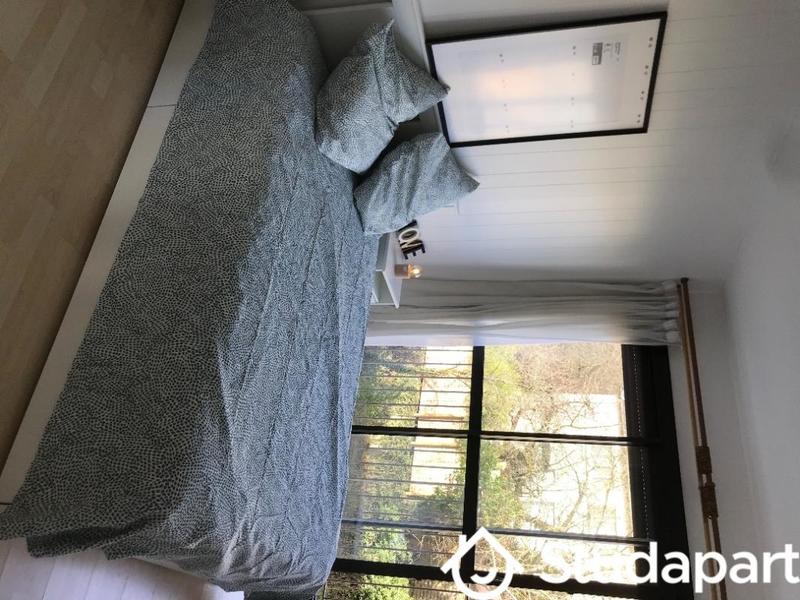 Chambre - 12 m² - 1 pièce