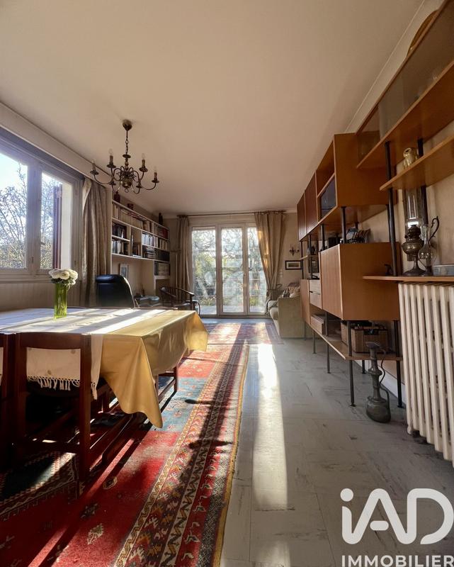 Maison - 98 m² - 5 pièces