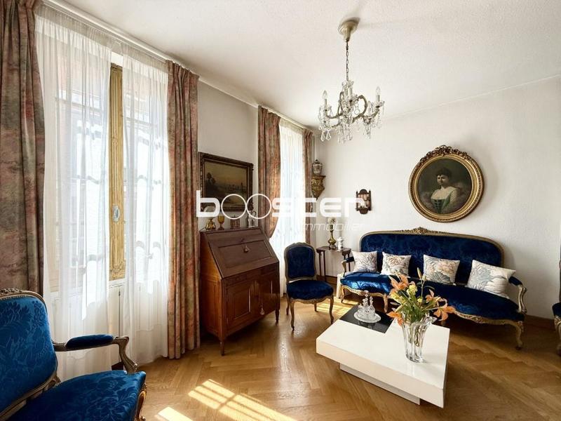 Maison ancienne - 207 m² - 7 pièces