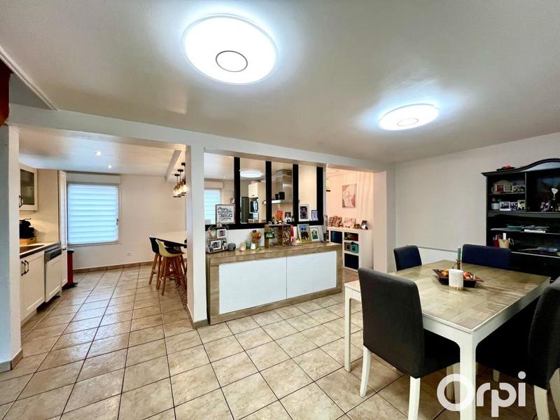 Maison - 125 m² - 5 pièces