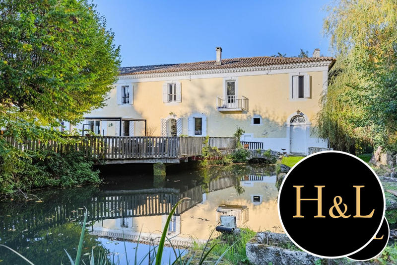 Maison ancienne - 240 m² - 7 pièces