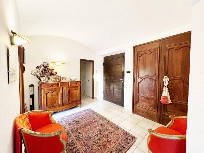 Villa - 202 m² - 5 pièces