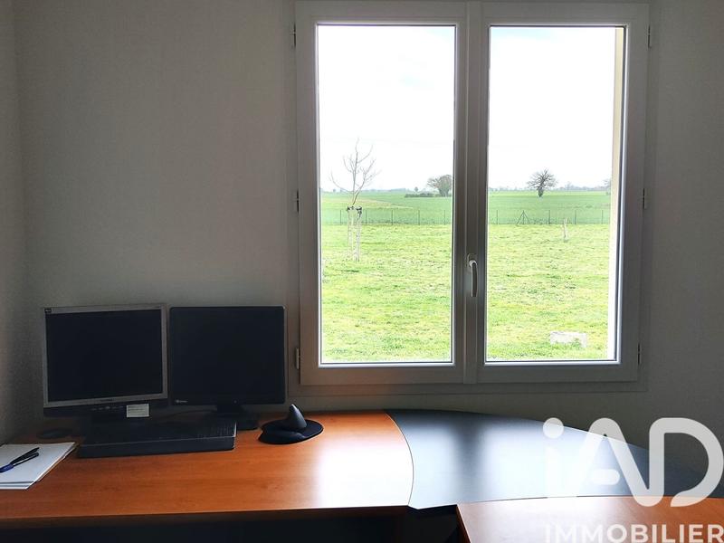 Maison - 162 m² - 9 pièces