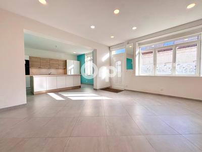 Maison - 119 m² - 5 pièces