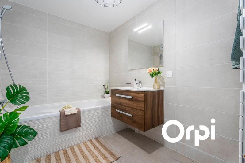 Appartement - 74 m² - 4 pièces