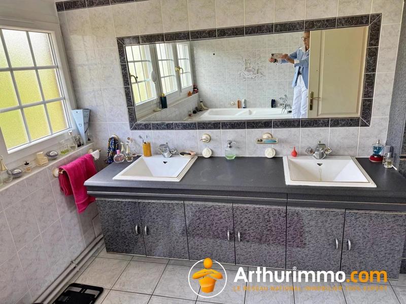 Maison - 194 m² - 6 pièces