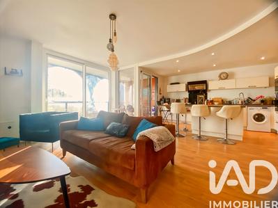 Appartement - 83 m² - 4 pièces