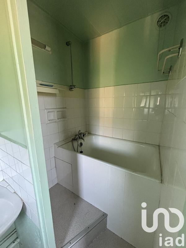 Maison de village - 180 m² - 13 pièces