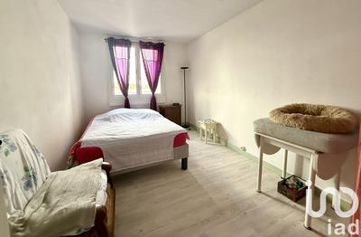 Appartement - 93 m² - 5 pièces