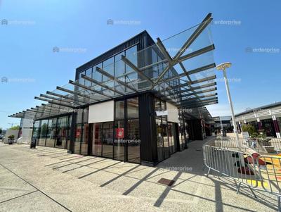 Local commercial - 347 m²