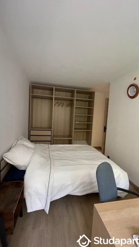 Chambre - 15 m² - 1 pièce