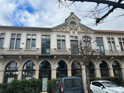 Appartement - 77 m² - 4 pièces