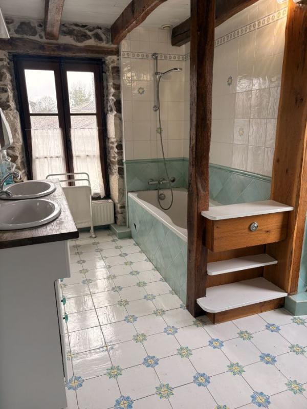 Maison - 177 m² - 9 pièces