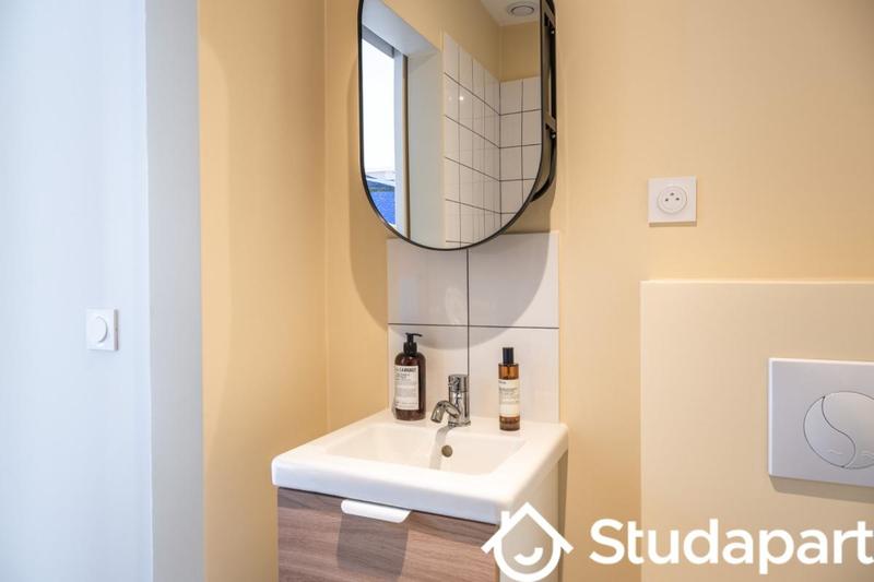 Chambre - 18 m² - 1 pièce