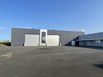 Local d'activités - 1 035 m²