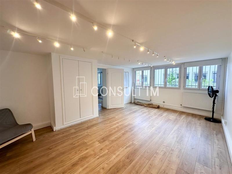 Bureau - 89 m² - 1 pièce