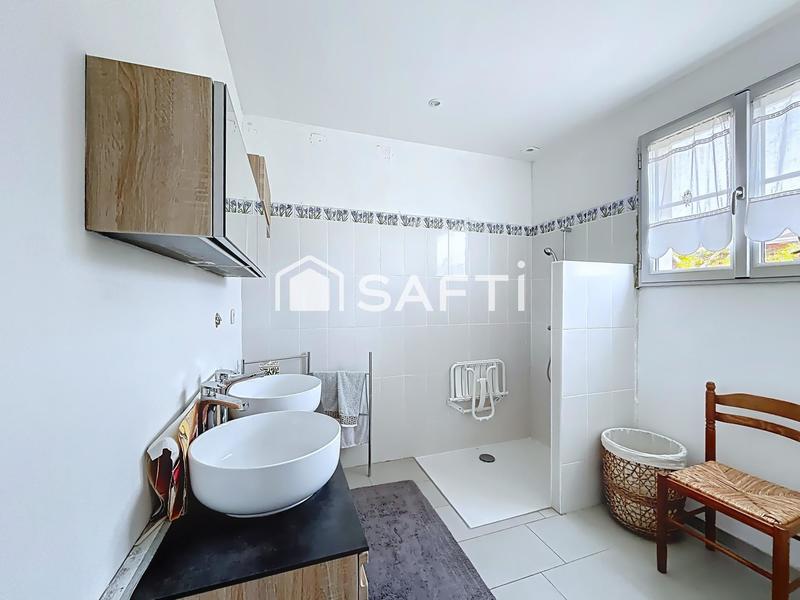 Maison - 102 m² - 4 pièces