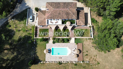 Bastide - 334 m² - 9 pièces