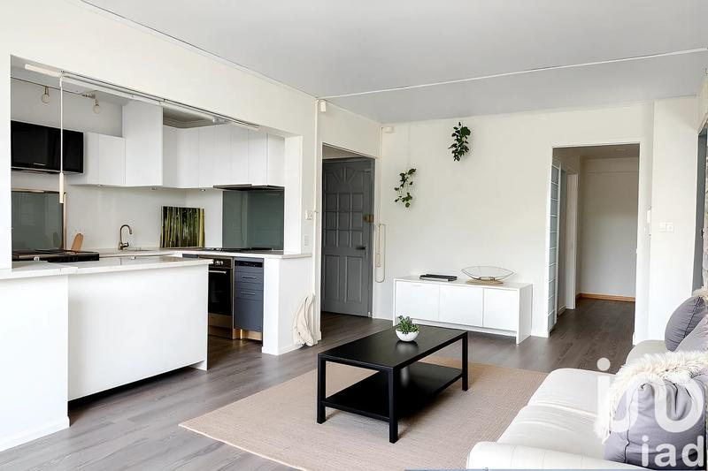 Appartement - 79 m² - 4 pièces