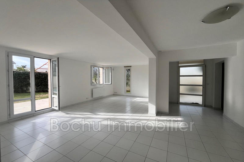 Maison - 143 m² - 6 pièces