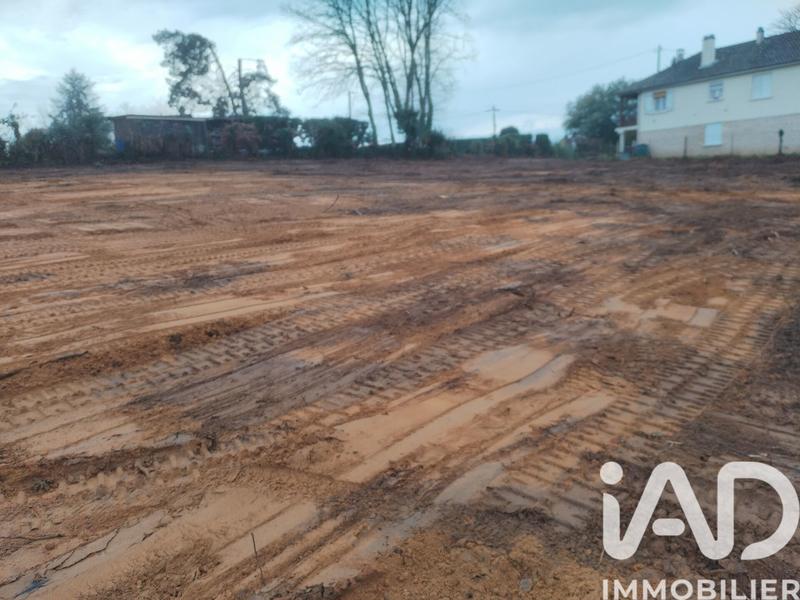 Terrain - 1 360 m²