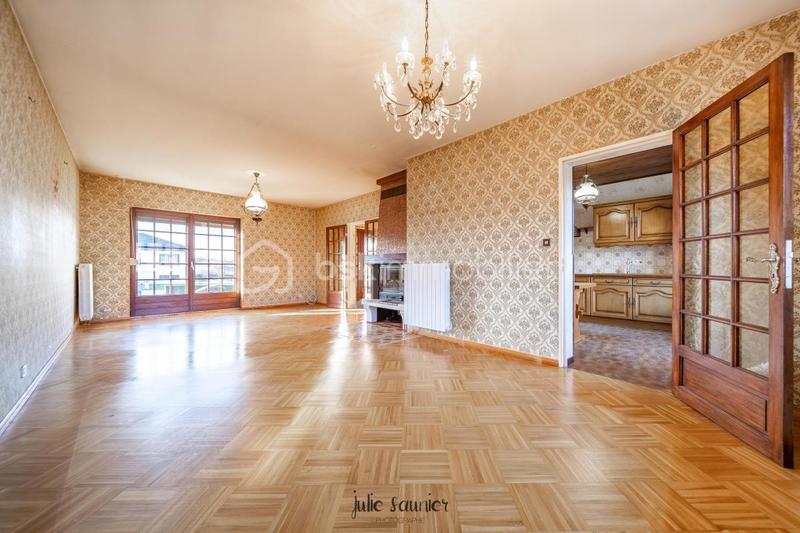 Maison - 133 m² - 5 pièces