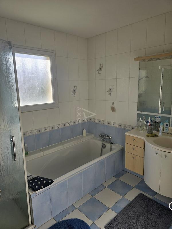 Maison - 115 m² - 5 pièces