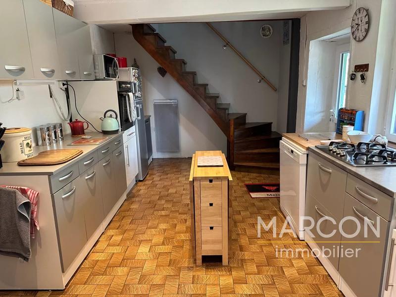 Maison de village - 95 m² - 5 pièces