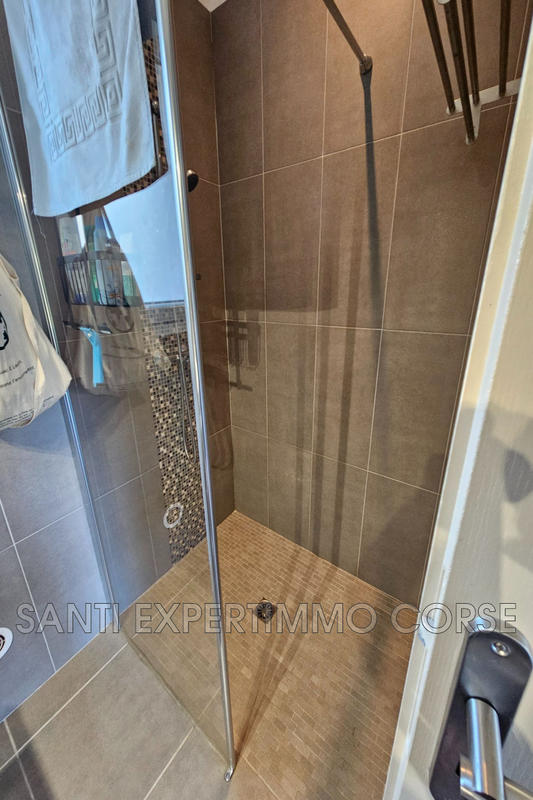 Maison - 124 m² - 6 pièces