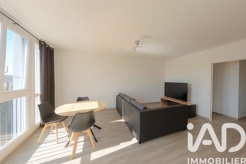 Appartement - 80 m² - 4 pièces