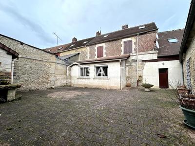 Maison - 149 m² - 6 pièces