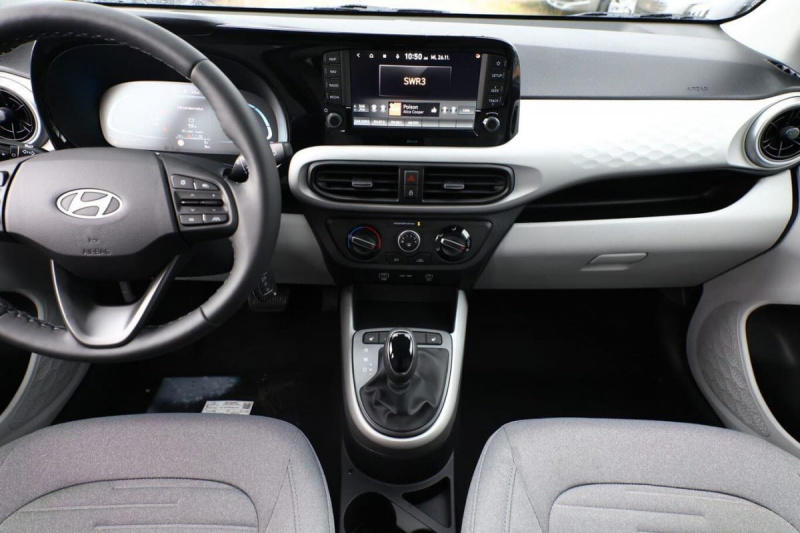 Hyundai i10 1.2 Mpi 79 At5