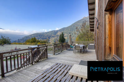 Châlet - 258 m² - 7 pièces