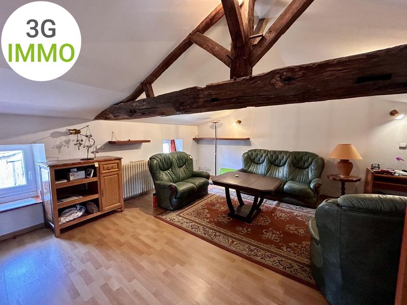 Maison - 99 m² - 4 pièces