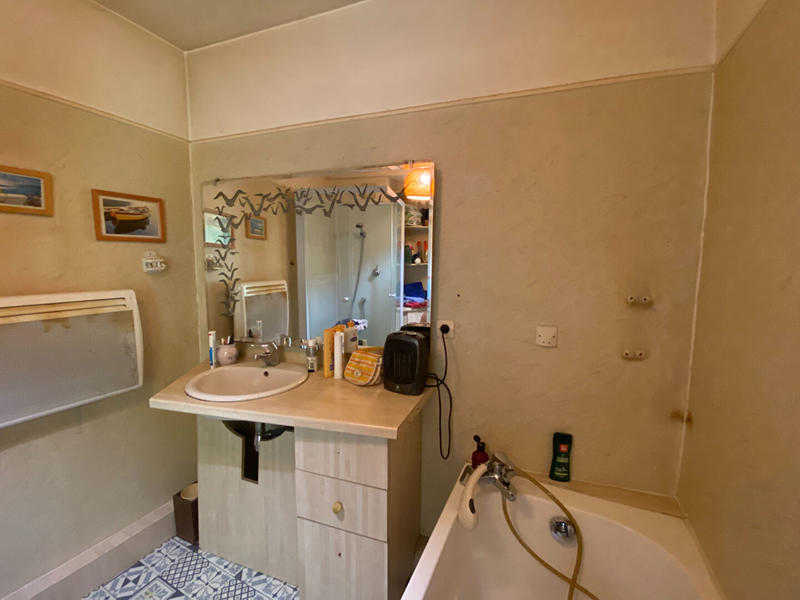 Appartement - 100 m² - 5 pièces