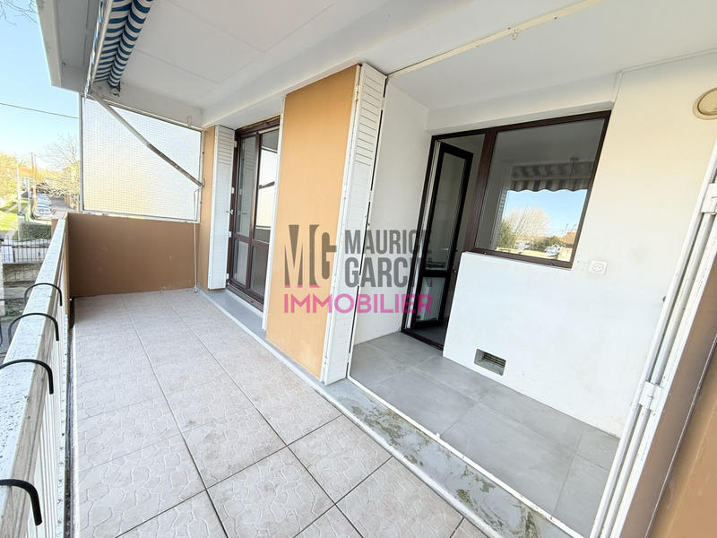 Appartement - 77 m² - 3 pièces