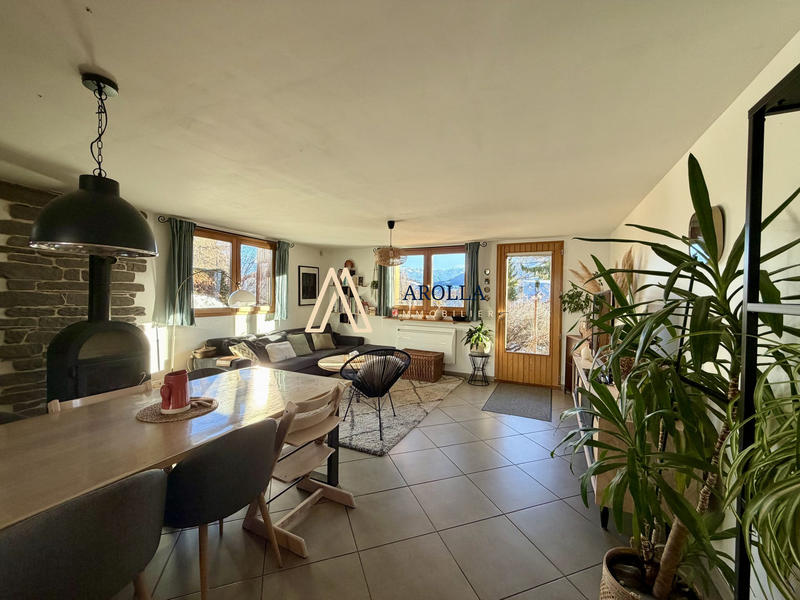 Appartement - 86 m² - 3 pièces