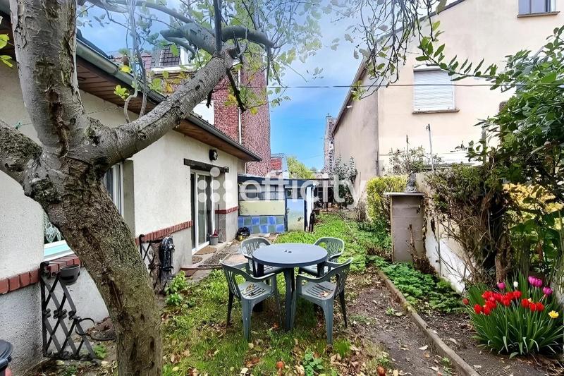 Maison de ville - 108 m² - 5 pièces