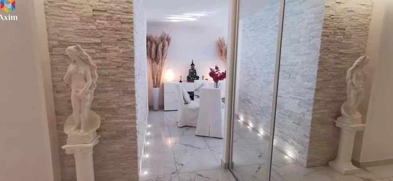 Appartement - 76 m² - 3 pièces