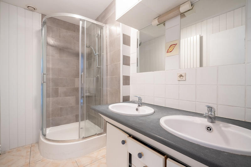 Maison - 130 m² - 7 pièces