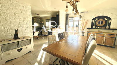 Villa - 94 m² - 4 pièces