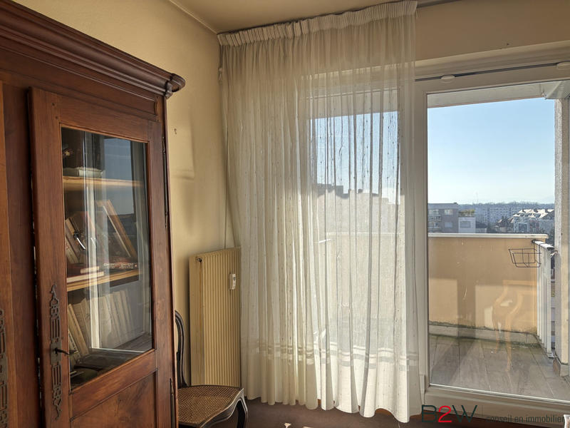 Appartement - 120 m² - 5 pièces