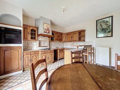 Maison - 134 m² - 7 pièces