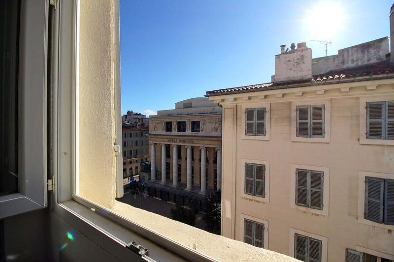 Studio - 15 m² - 1 pièce