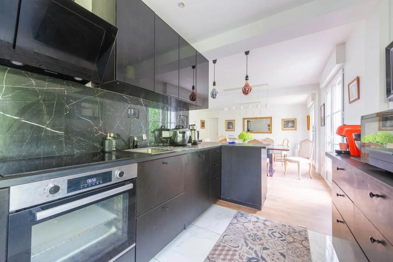 Appartement - 80 m² - 4 pièces