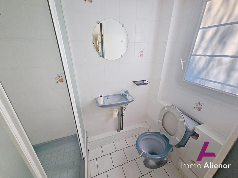 Maison - 102 m² - 4 pièces