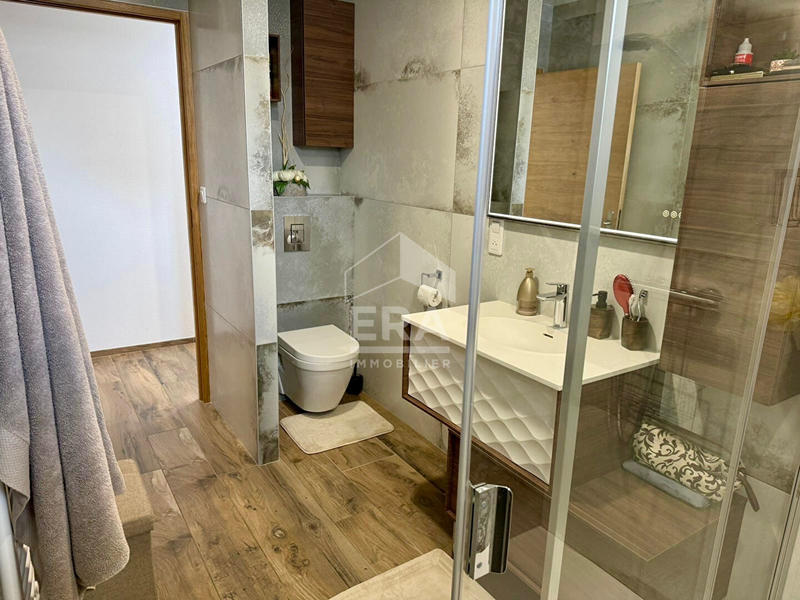 Maison - 137 m² - 4 pièces