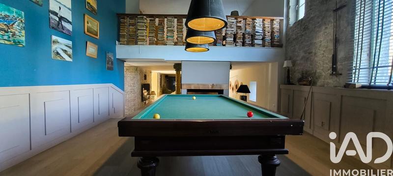 Maison - 1 022 m² - 15 pièces