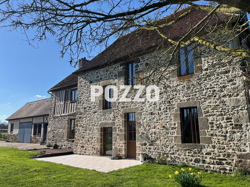 Maison - 200 m² - 6 pièces